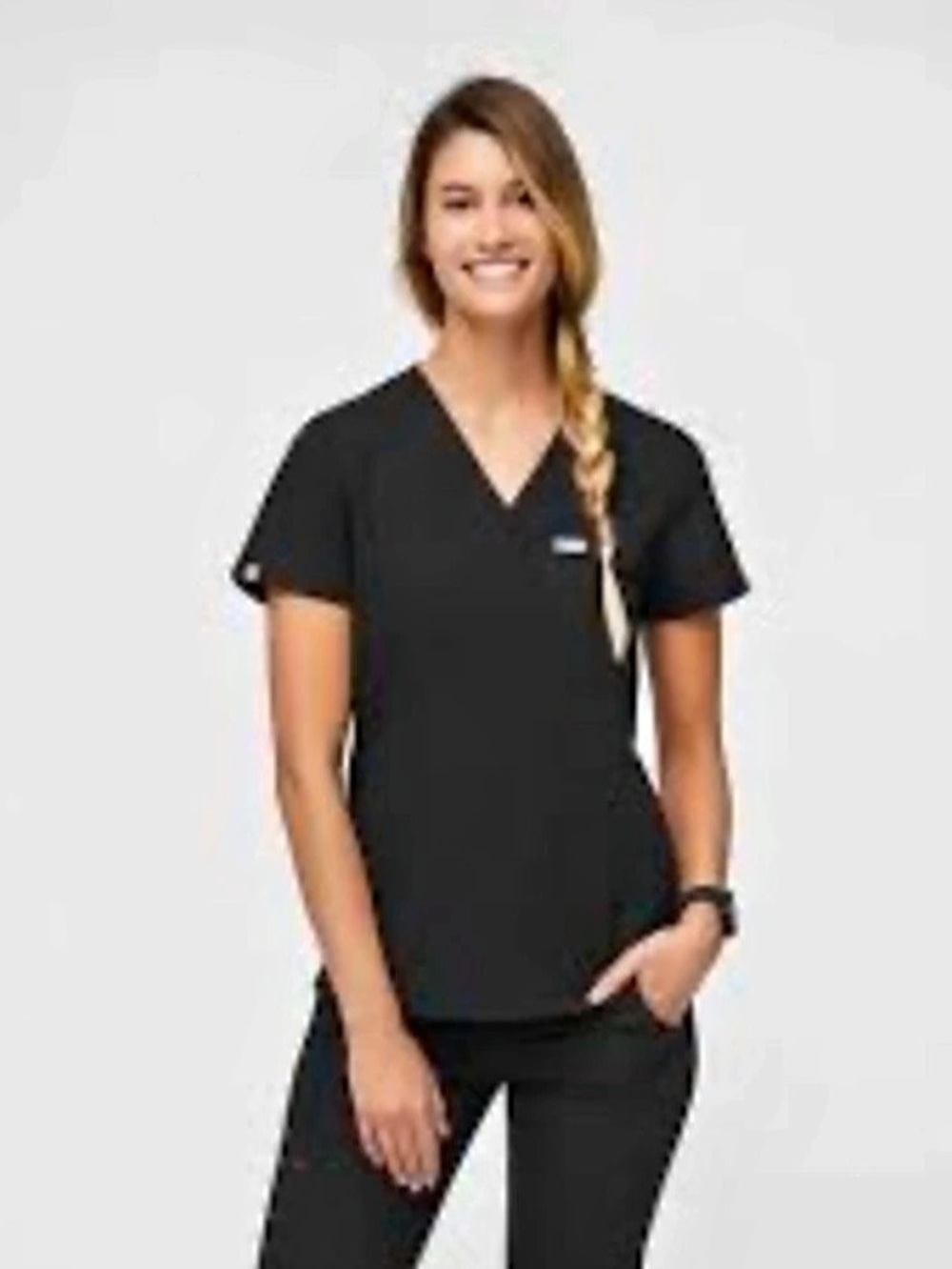FIGS Catarina One Pocket Scrub Top - Black - Sz Medium